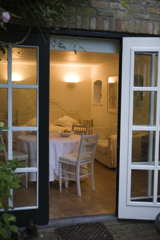 Guesthouse Veerhoeve Слойс Стая снимка